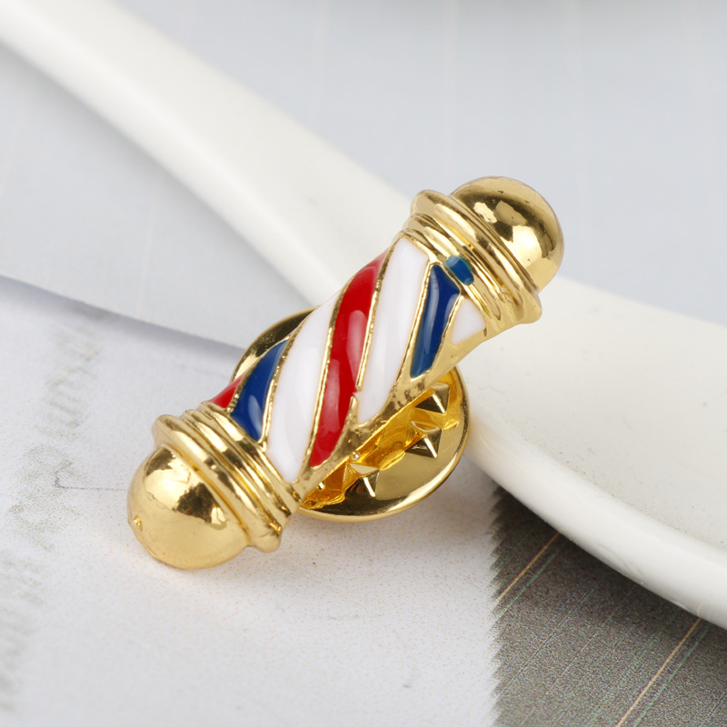 Spilla classica con distintivo - Model Kit Clipper recensione e prezzo