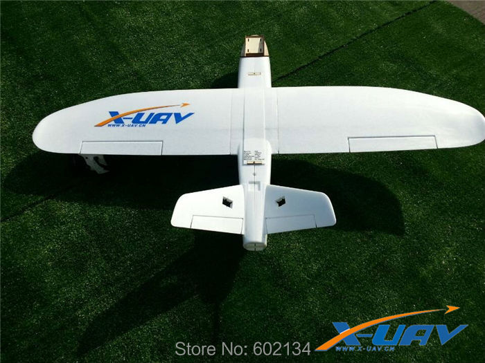 White Air Flying Radio Aliante - Model Kit Expert recensione e prezzo