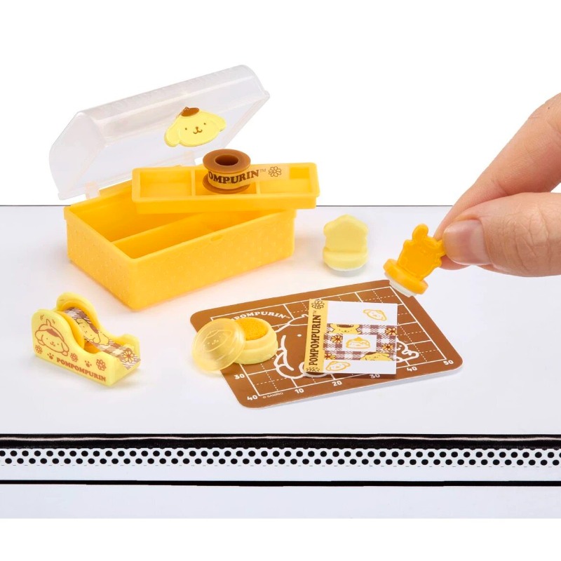 Set di cancelleria con figure  - Model Kit Hobby recensione e prezzo