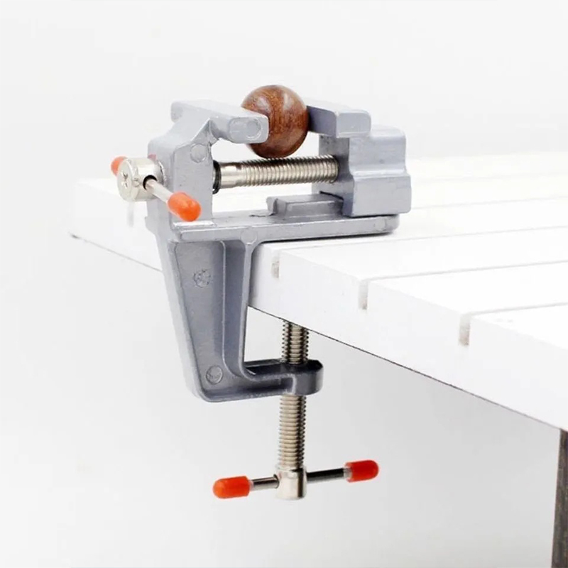 1 Pezzo Mini Morsa da Banco Pi - Model Kit Vise recensione e prezzo